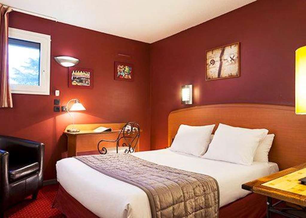 Sky Hotel Goussainville Charles De Gaulle Room photo